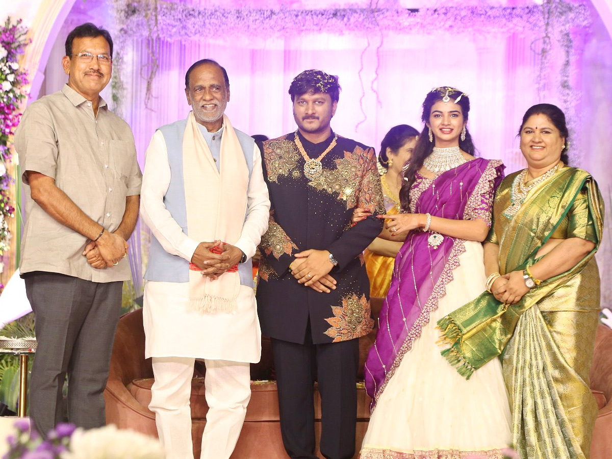 Celebs and Political Leaders at Kothapalli Geetha Son Abhinay Tej Wedding Reception Photos 6