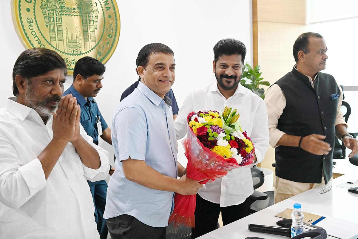 Tollywood Film Industry Celebrities Meet CM Revanth Reddy Photos Goes Viral2