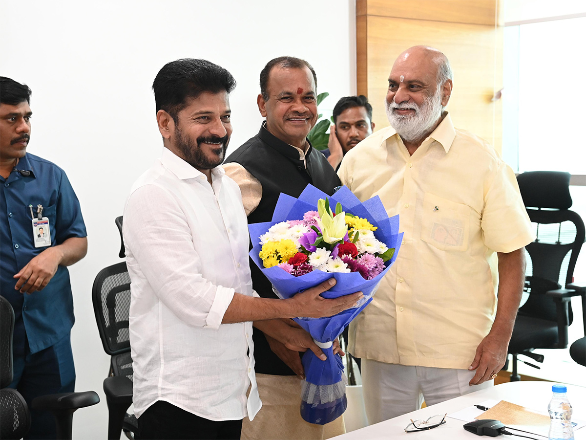 Tollywood Film Industry Celebrities Meet CM Revanth Reddy Photos Goes Viral9