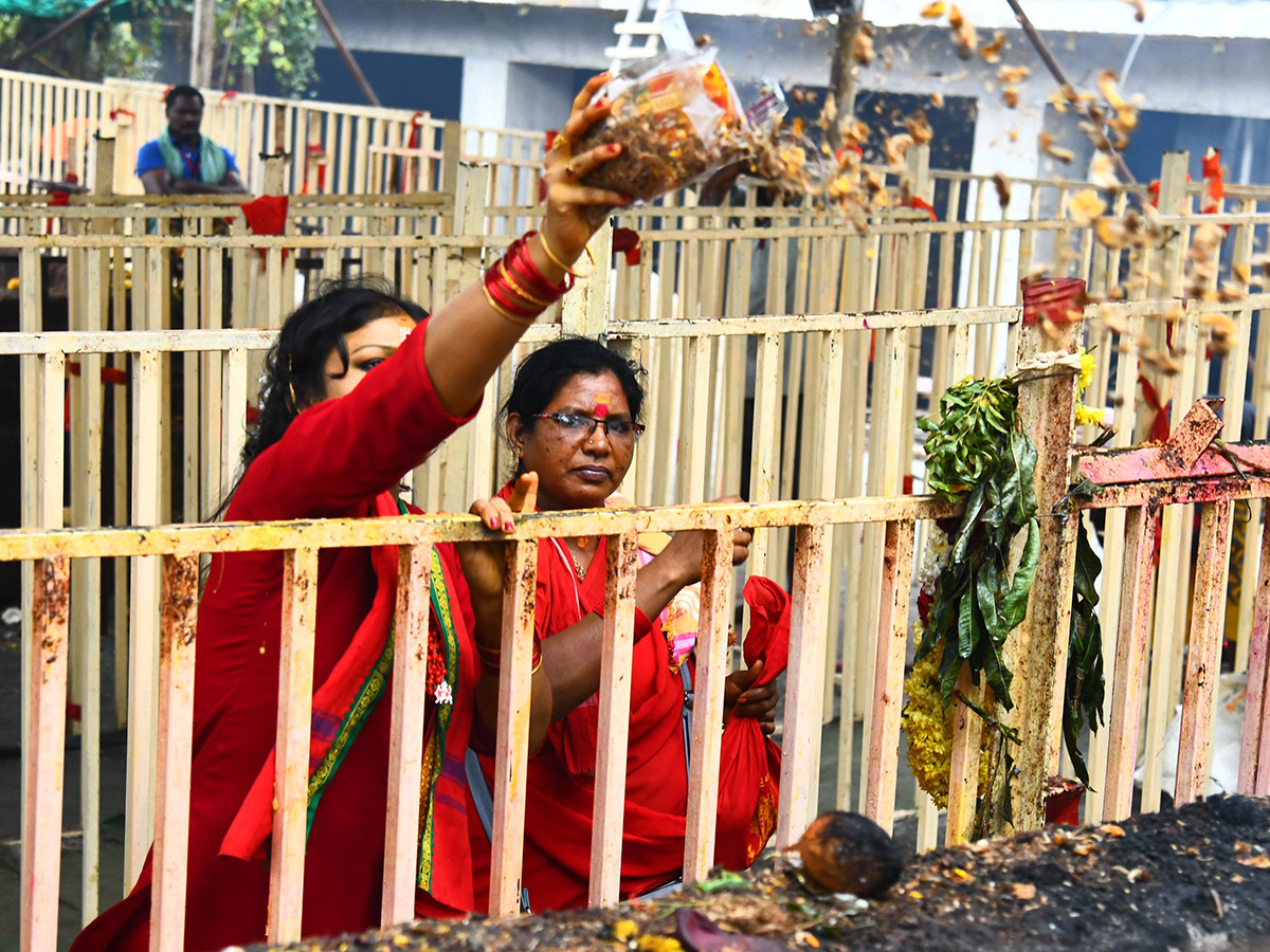 bhavani deeksha viramana at durga temple vijayawada photos11