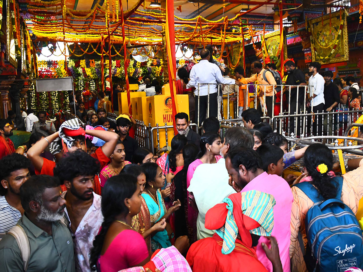 bhavani deeksha viramana at durga temple vijayawada photos18