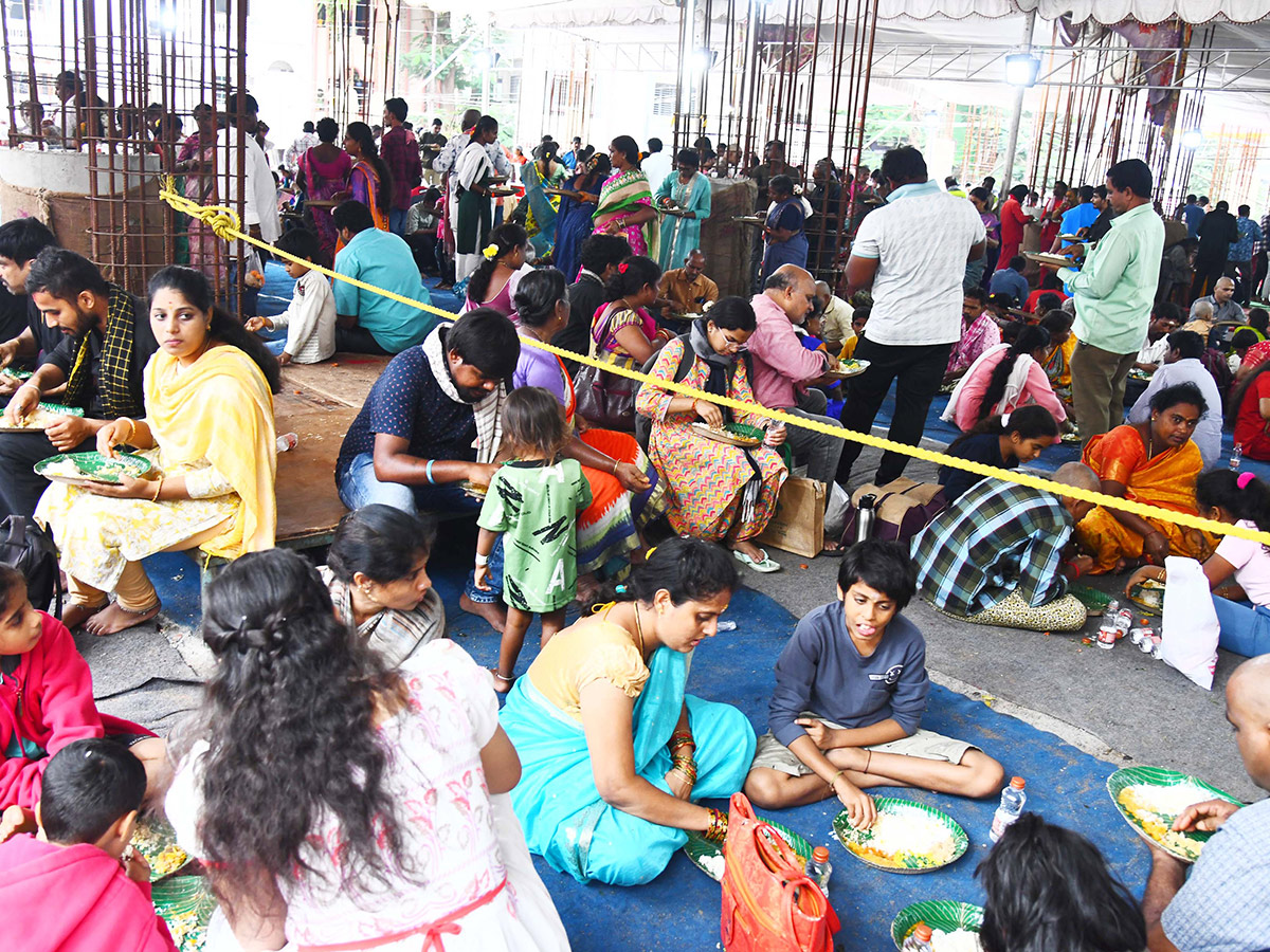 bhavani deeksha viramana at durga temple vijayawada photos35