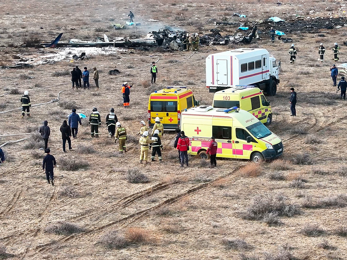 kazakhstan plane crash photos goes viral9