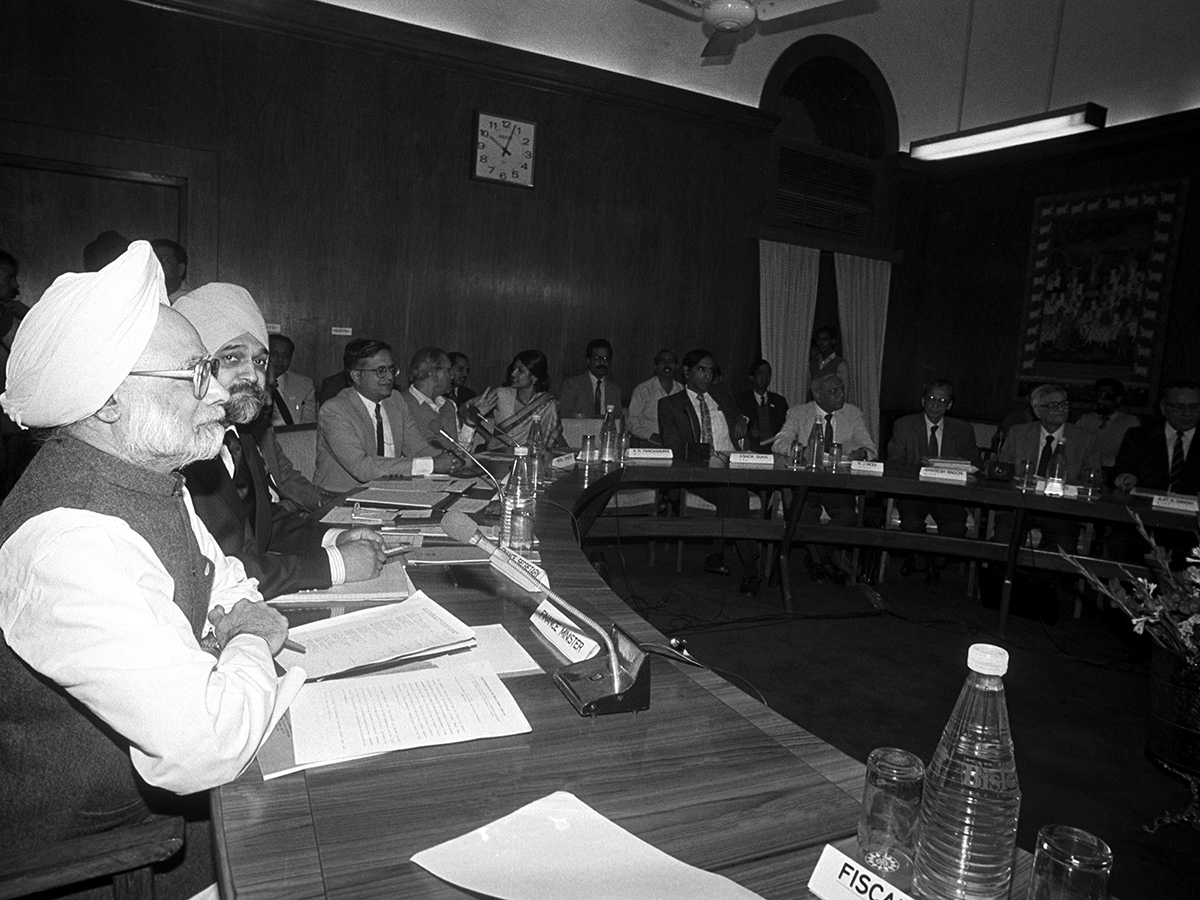 Former PM Manmohan Singh Rare and unseen photos goes viral26