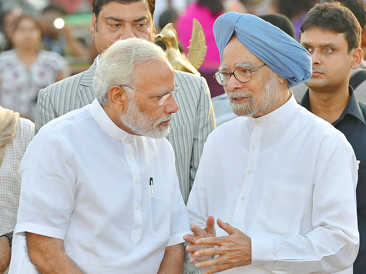 Former PM Manmohan Singh Rare and unseen photos goes viral30