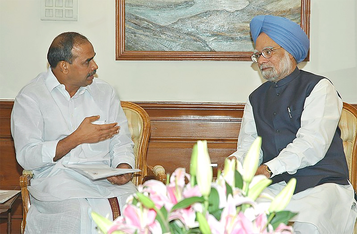 Former PM Manmohan Singh Rare and unseen photos goes viral32