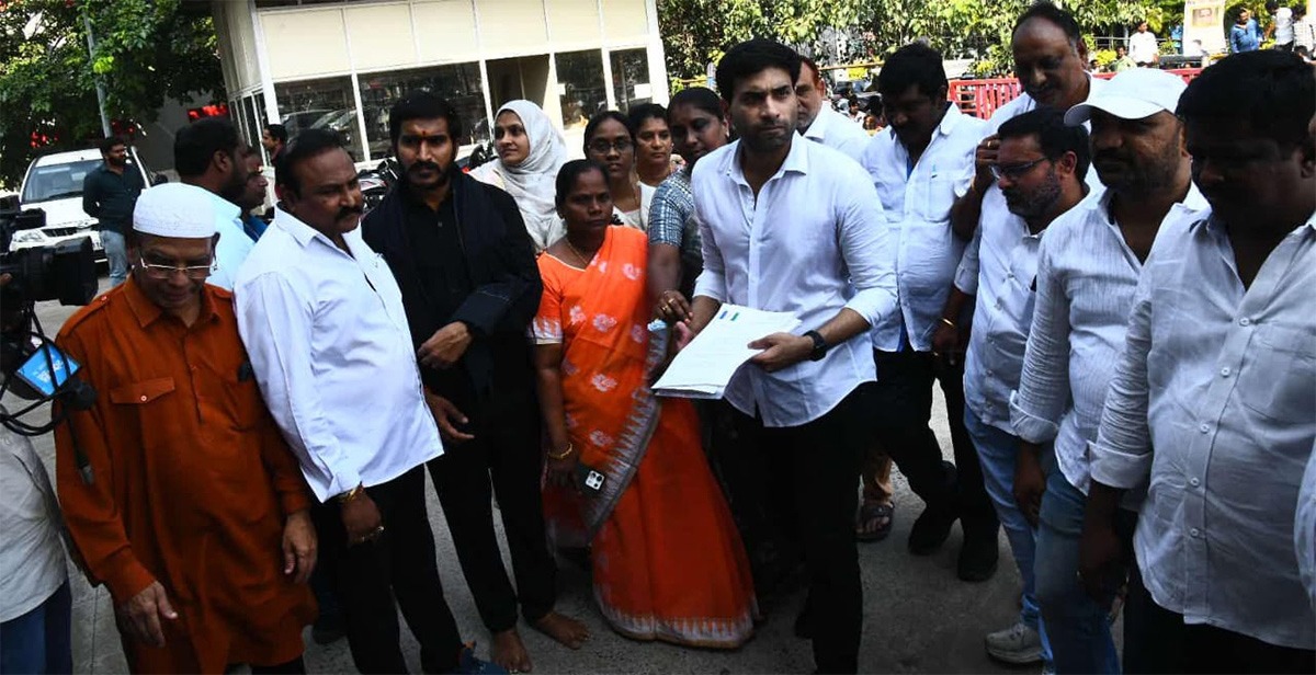 YSRCP Porubata On Electricity Charges Hike Photos31