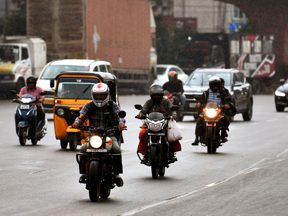 heavy rain in hyderabad today26