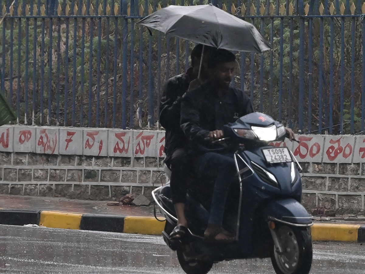 heavy rain in hyderabad today29