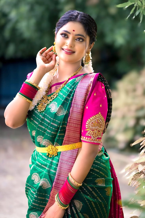 Maavaru Mastaru Serial Heroine Sangeetha Photos 9