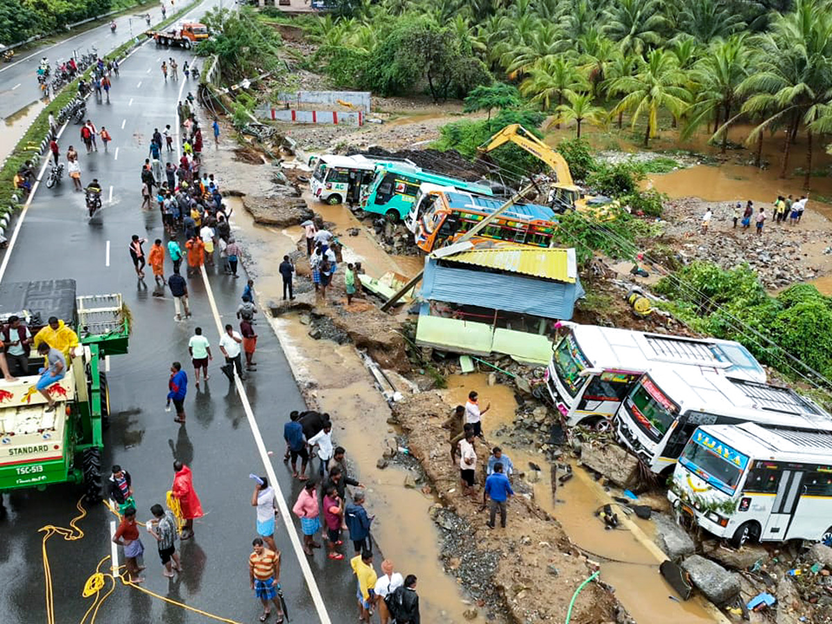 Cyclone Fengal LIVE Updates Tamil Nadu Photos1