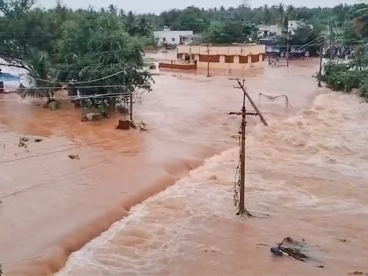 Cyclone Fengal LIVE Updates Tamil Nadu Photos31