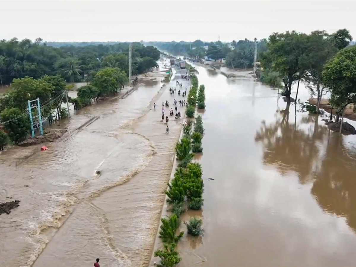 Cyclone Fengal LIVE Updates Tamil Nadu Photos4