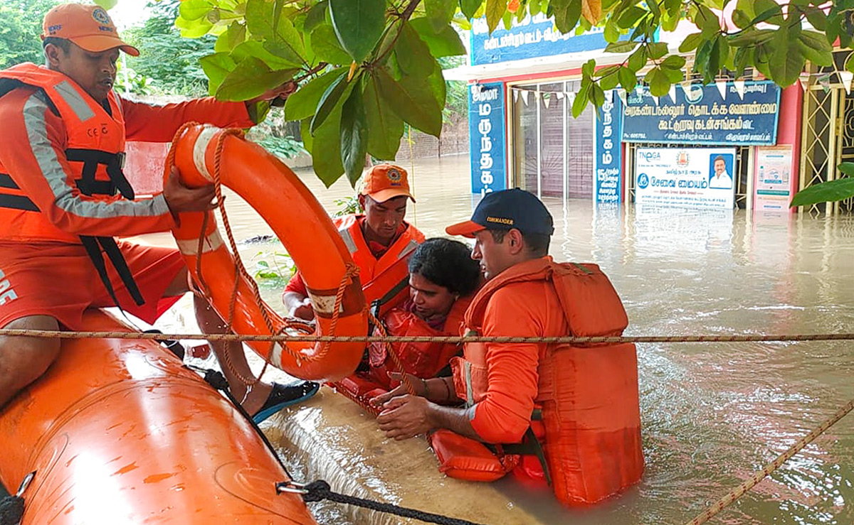 Cyclone Fengal LIVE Updates Tamil Nadu Photos6