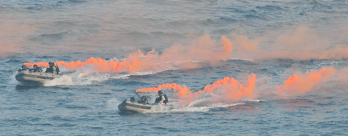 Navy Day celebration 2024 in Visakhapatnam, photos goes viral25