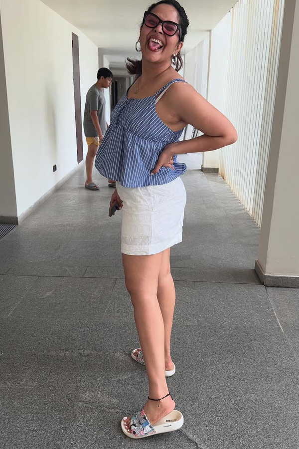 Anasuya Bharadwaj enjoys a vacation with her family Photos Viral14