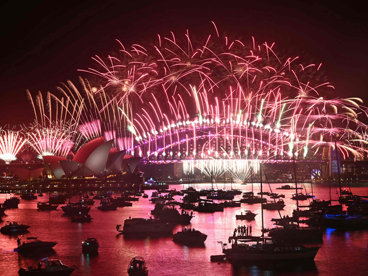 Australia, New Zealand welcome 2025 as New Years celebrations Photos12