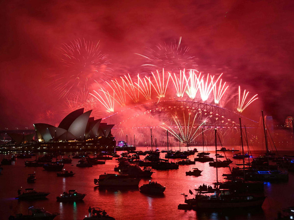 Australia, New Zealand welcome 2025 as New Years celebrations Photos7