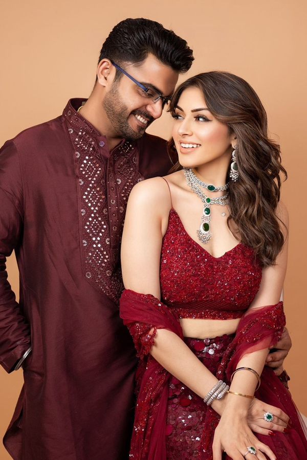 Actress Hansika Motwani Wedding Anniversary Special Photos With Husband2