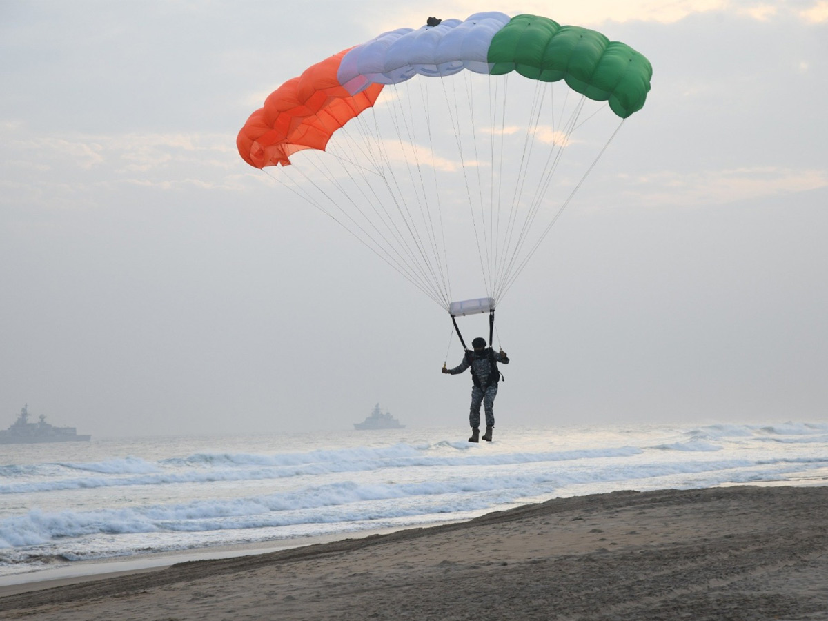 Navy Day celebrations At coast In Puri, Odisha Photos11