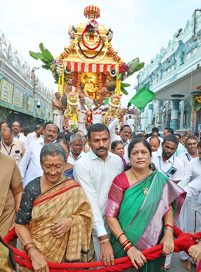 Tiruchanur Sri Padmavathi Thayar Brahmotsavam 2024 Pics10