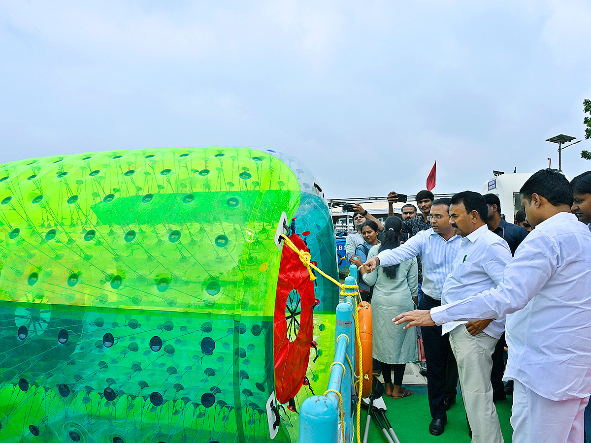 Jupally Krishna Rao Inaugurates Adventure Water Sports In Hussain Sagar2