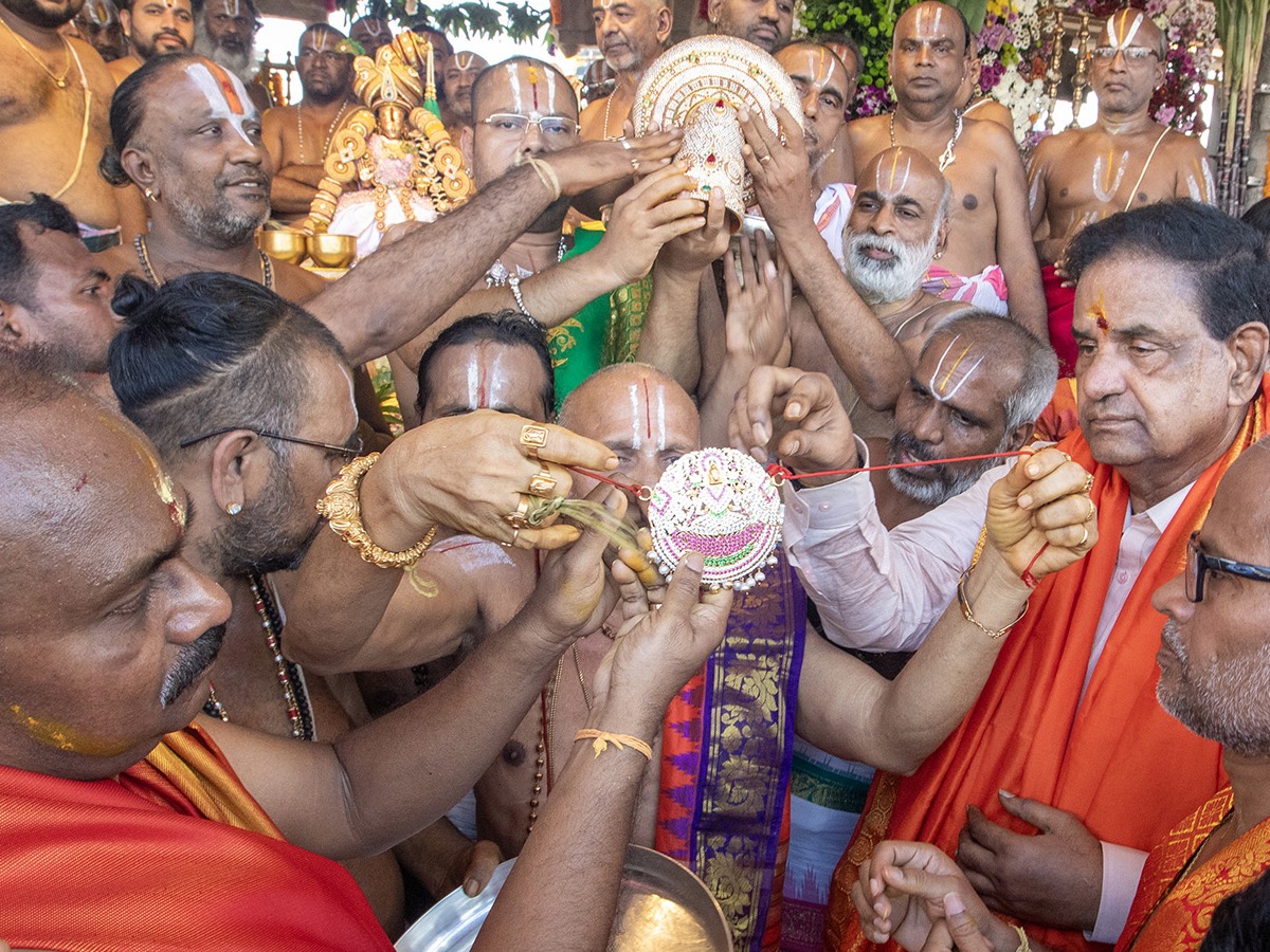 Tiruchanur Brahmotsavams grandly celebrated Panchamithirtham9