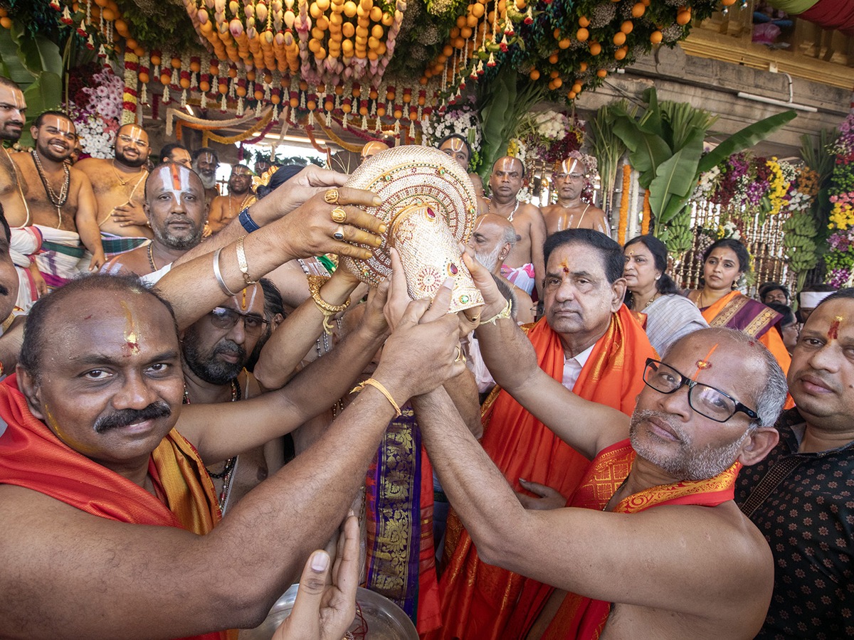 Tiruchanur Brahmotsavams grandly celebrated Panchamithirtham10