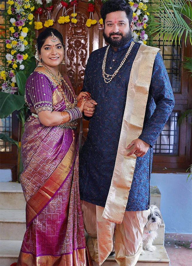 Telugu Actors Sai Kiran And Sravanthi Engaged photos goes viral15