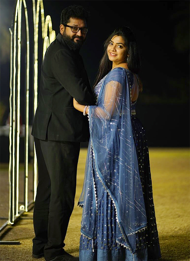 Telugu Actors Sai Kiran And Sravanthi Engaged photos goes viral5