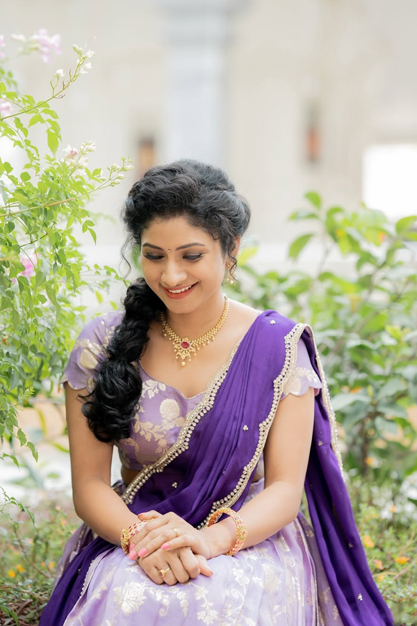 TV Actress Vishnu Priya Glamorous Photos In Purple Lehenga3