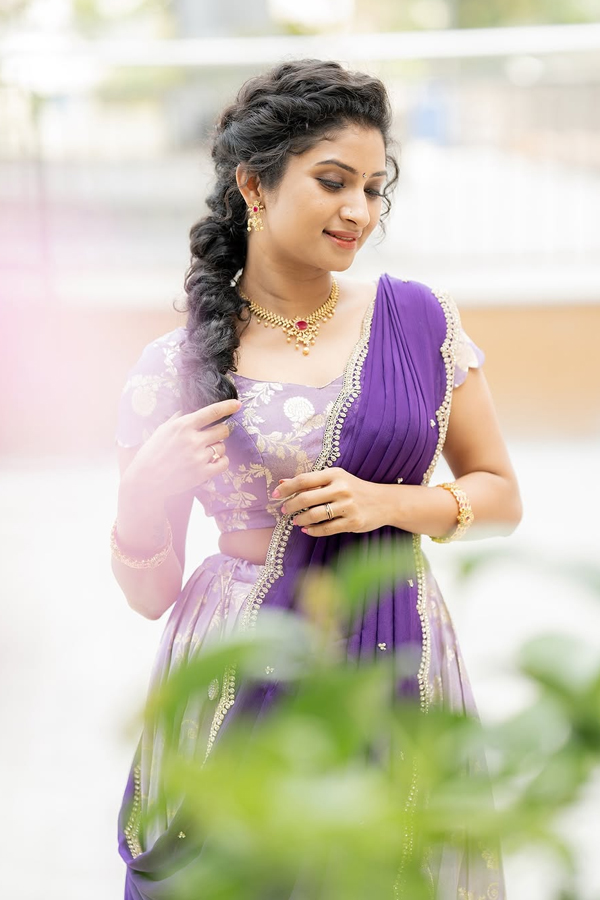 TV Actress Vishnu Priya Glamorous Photos In Purple Lehenga8