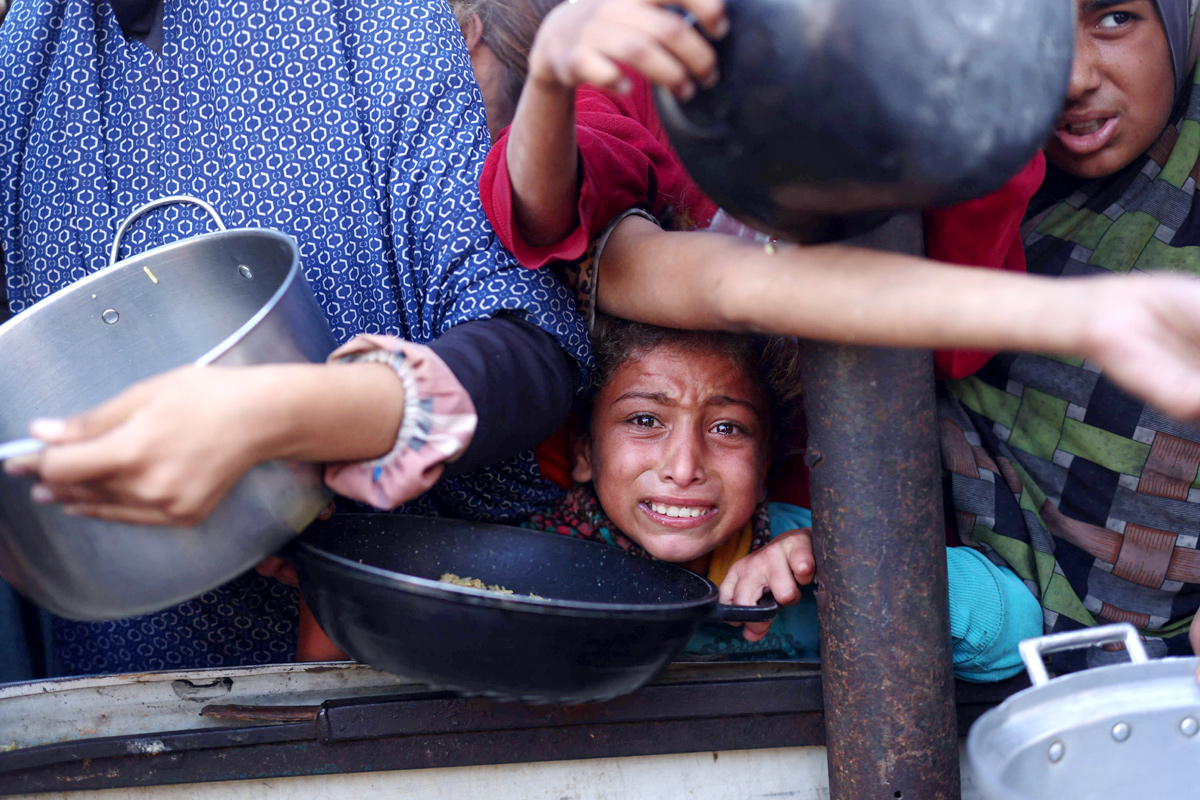 As Hunger Surges in Gaza, the Struggle to Find Food Turns Deadly9