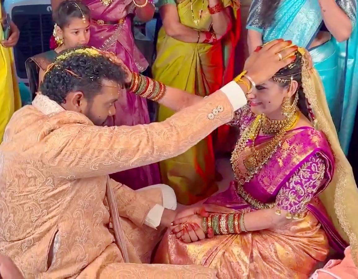 Director Sandeep Raj and actress Chadini get wedding photos goes viral15