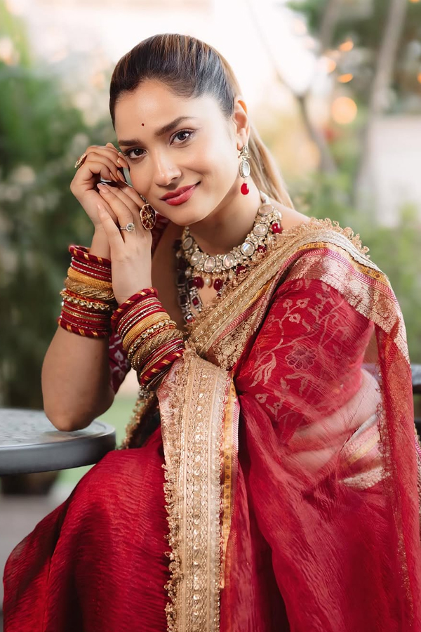 Bollywood Tv Actress Ankita Lokhande Stunning Photos In Red Saree4