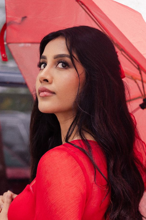 Actress Nabha Natesh Is Blooming Like A Red Rose Photos Viral9