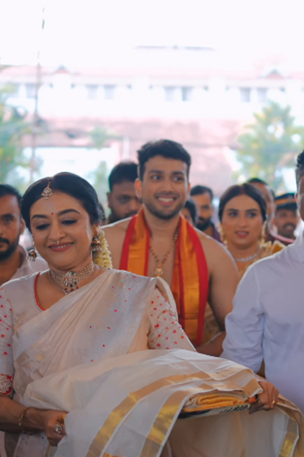 Popular Actor Jayaram Son Kalidas Got Married To Model Tarini At Guravayur Temple Pics Viral3