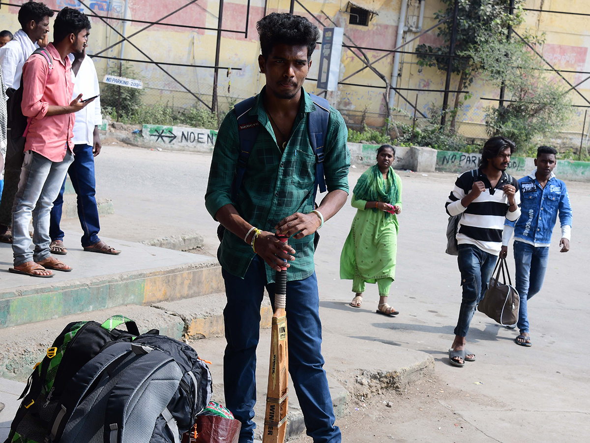 Heavy rush bus station in sankranti festival 202513