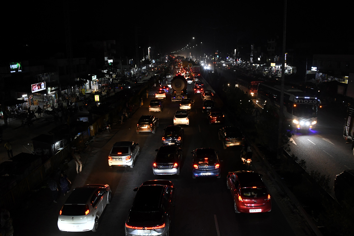 Huge rush at Toll Plaza Sankranti Effect4