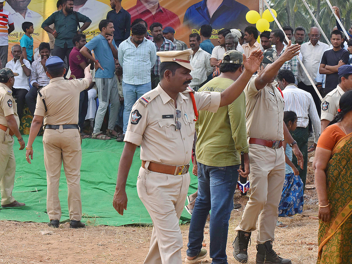 Sankranti 2025 : Bull Race in Nellore District Photos Goes Viral12