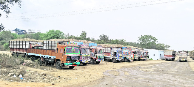 జోరుగా చెరుకు క్రషింగ్‌ 
1