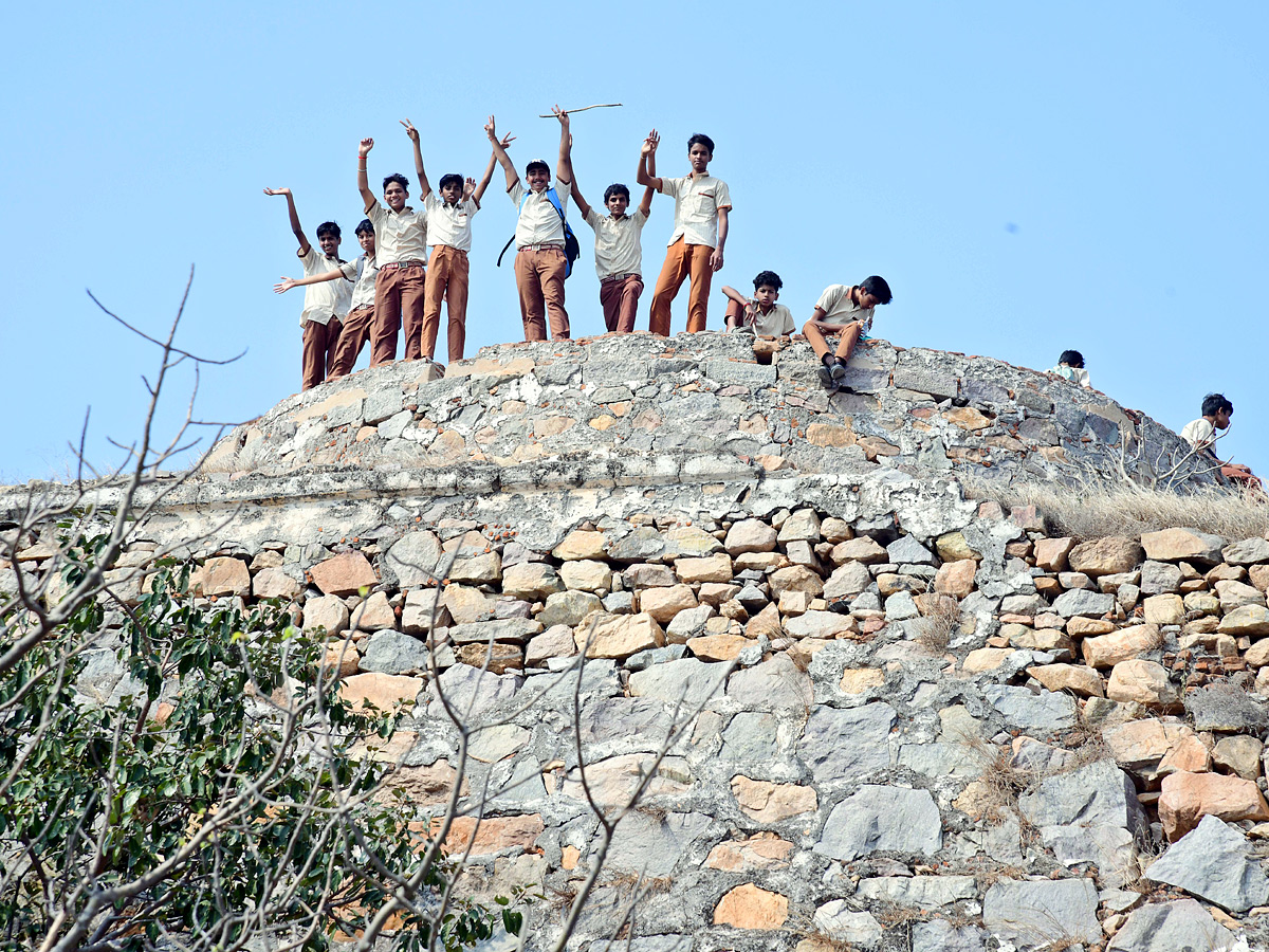 Best Photos of The Week in AP and Telangana Photo Gallery12