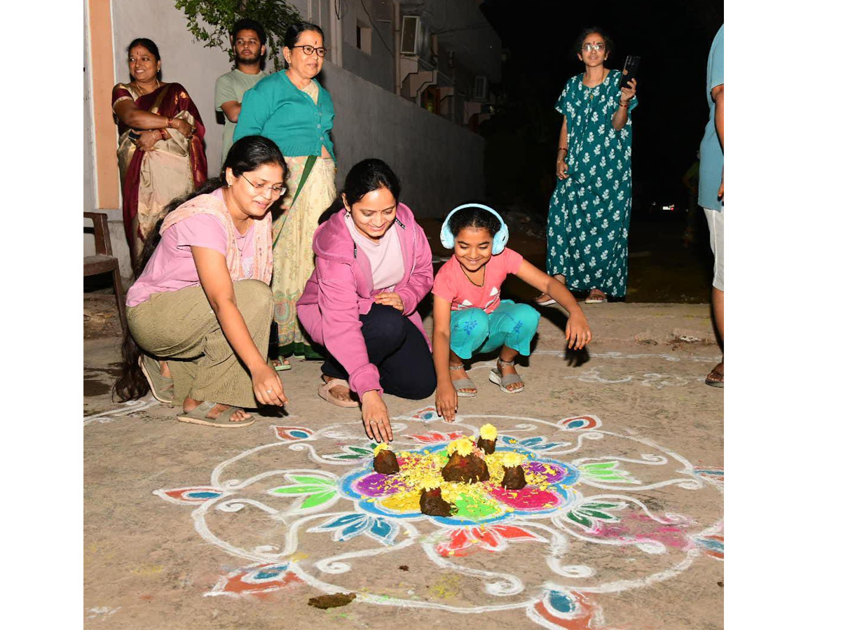 Bhogi Celebrations In Kadapa Photos2