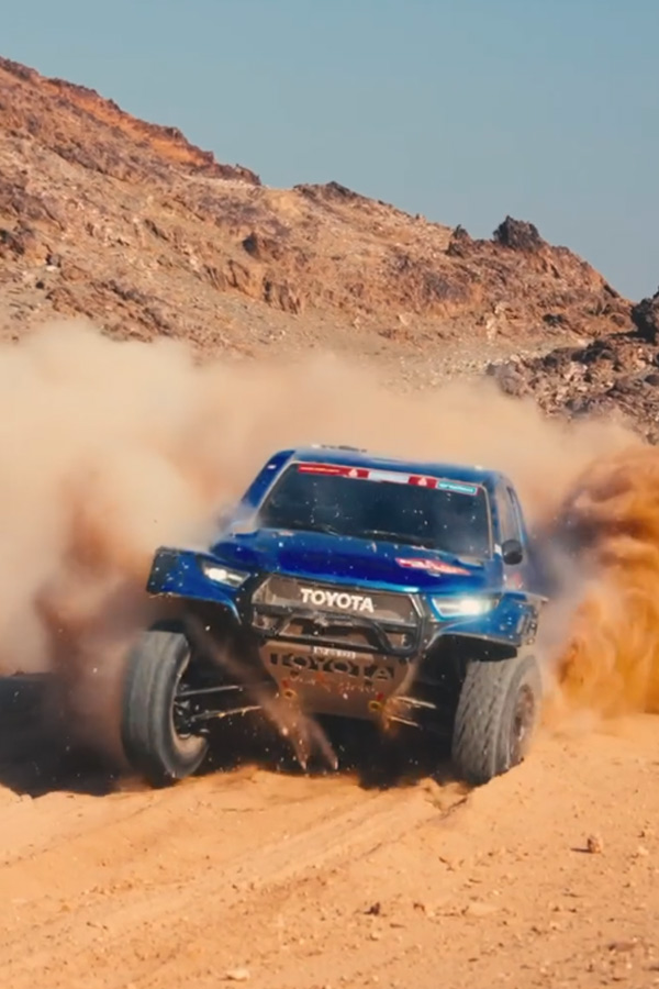 Dakar Rally 2025 - Cars Racers in the desert Photos4