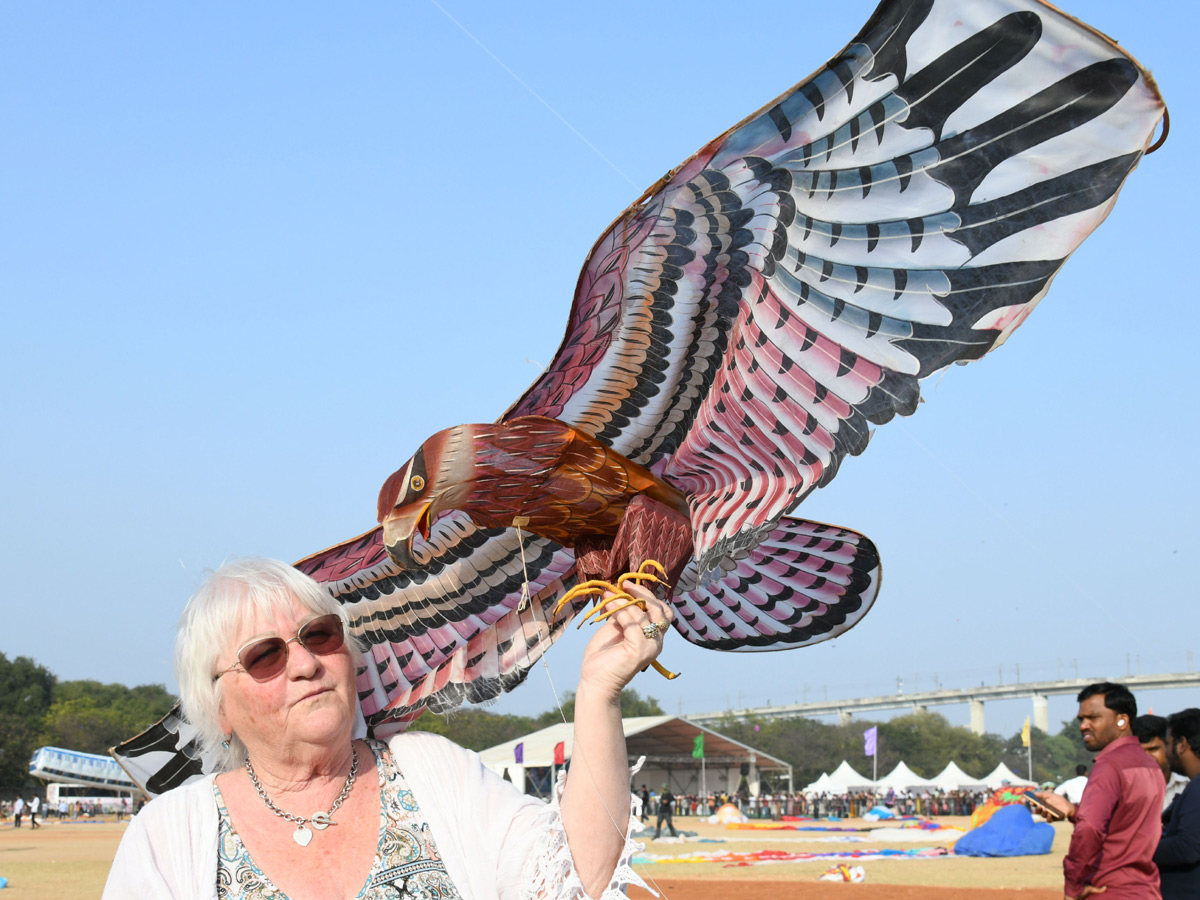 Smita Sabharwal IAS Participated International Kites Festival Parade Grounds In Hyderabad Photos21