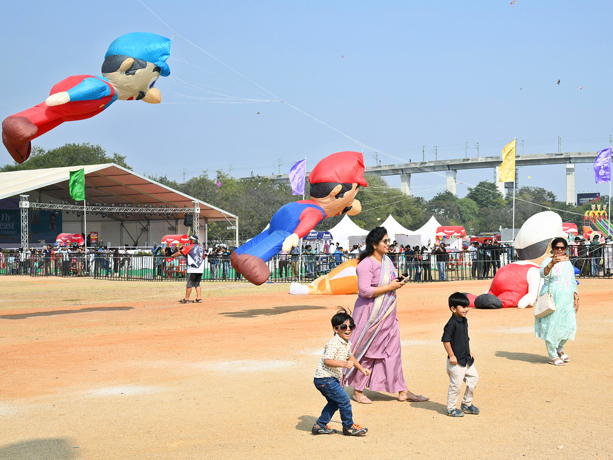 Smita Sabharwal IAS Participated International Kites Festival Parade Grounds In Hyderabad Photos31