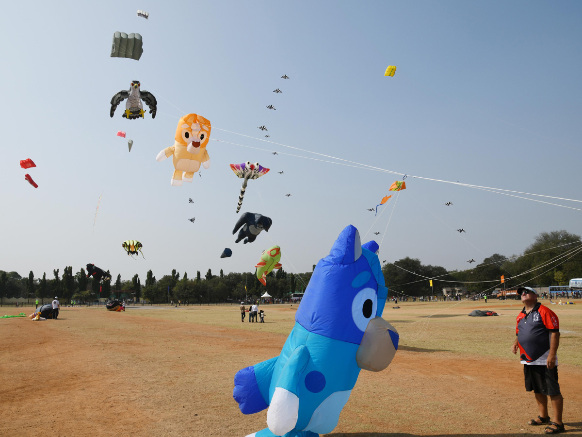 Smita Sabharwal IAS Participated International Kites Festival Parade Grounds In Hyderabad Photos32