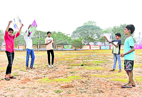 వైభవంగా భోగి1