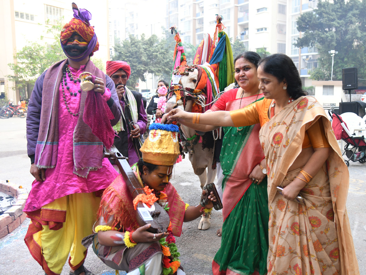 ShilapaRamam,Kukatpally Malaysian Township BHogi Celebrations Photos13