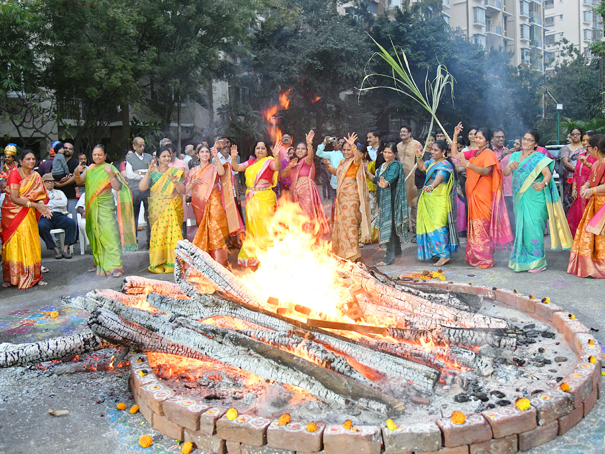 ShilapaRamam,Kukatpally Malaysian Township BHogi Celebrations Photos18